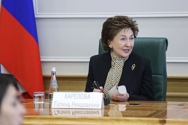 Женщины в легкой промышленности