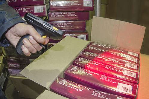 Кто хочет приобрести подделку?